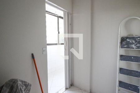 Apartamento à venda com 75m², 2 quartos e 1 vaga Apartamento à venda com 75m², 2 quartos e 1 vagaQuarto de serviço