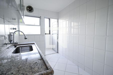 Apartamento à venda com 75m², 2 quartos e 1 vaga Apartamento à venda com 75m², 2 quartos e 1 vagaCozinha