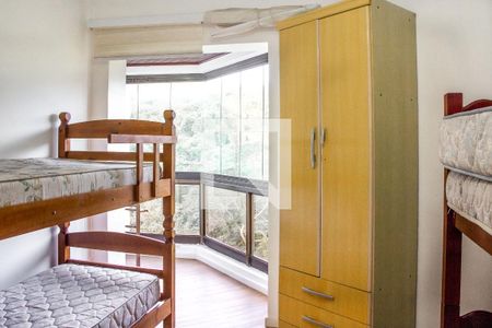 Quarto 1 de apartamento para alugar com 2 quartos, 95m² em Jardim Las Palmas, Guarujá
