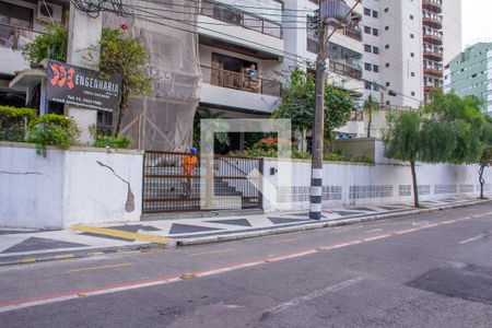 Apartamento para alugar com 95m², 2 quartos e 1 vaga Apartamento para alugar com 95m², 2 quartos e 1 vagaFachada