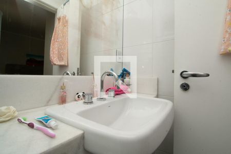 Casa à venda com 145m², 3 quartos e 2 vagasBanheiro Suíte 1