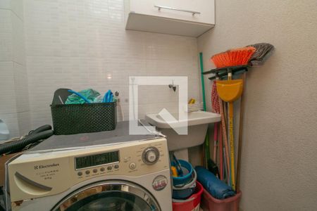 Casa à venda com 145m², 3 quartos e 2 vagasÁrea de Serviço