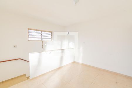 Sala de casa para alugar com 2 quartos, 140m² em Jardim Leonor, Campinas