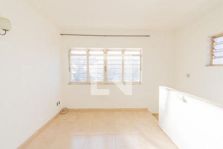Sala de casa para alugar com 2 quartos, 140m² em Jardim Leonor, Campinas
