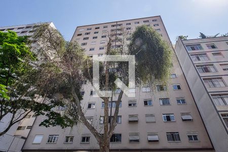 Apartamento para alugar com 69m², 3 quartos e 1 vagaFachada
