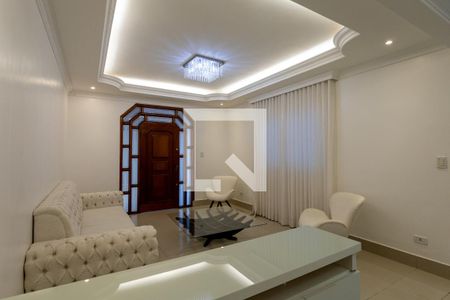 Sala de Estar de casa para alugar com 4 quartos, 430m² em Parque Amazonia, Goiânia
