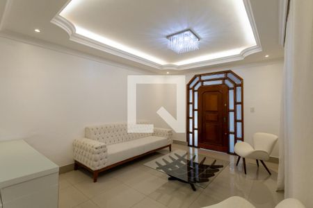 Sala de Estar de casa para alugar com 4 quartos, 430m² em Parque Amazonia, Goiânia
