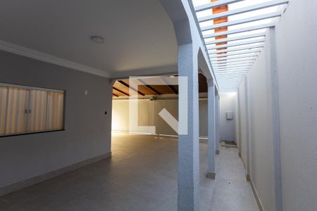 Casa para alugar com 430m², 4 quartos e 3 vagas Casa para alugar com 430m², 4 quartos e 3 vagasGaragem