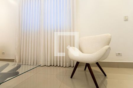 Sala de Estar de casa para alugar com 4 quartos, 430m² em Parque Amazonia, Goiânia