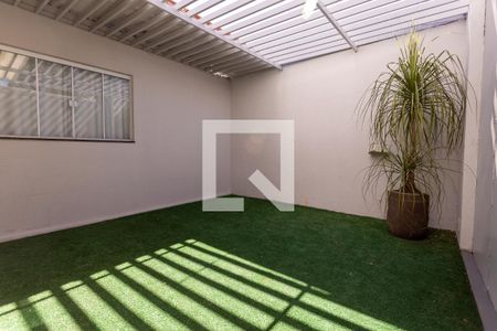 Casa para alugar com 430m², 4 quartos e 3 vagas Casa para alugar com 430m², 4 quartos e 3 vagasQuintal