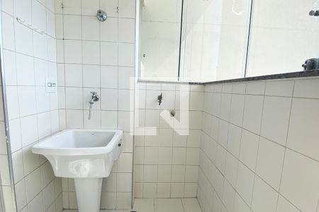 Apartamento para alugar com 64m², 2 quartos e 1 vagaÁrea de Serviço