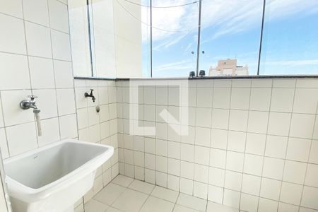 Apartamento para alugar com 64m², 2 quartos e 1 vagaÁrea de Serviço