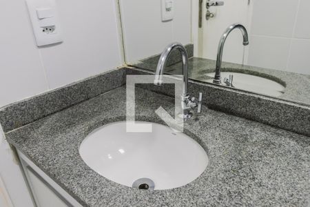 Apartamento para alugar com 34m², 2 quartos e sem vagaBanheiro