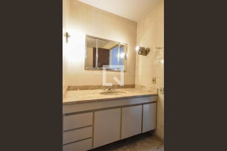 Apartamento para alugar com 314m², 3 quartos e 2 vagasBanheiro Suíte 01