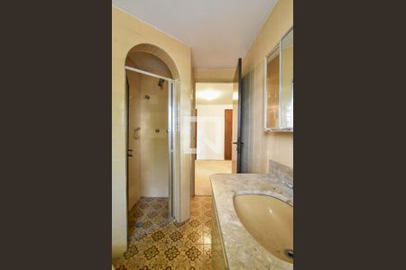 Apartamento para alugar com 314m², 3 quartos e 2 vagasBanheiro 02