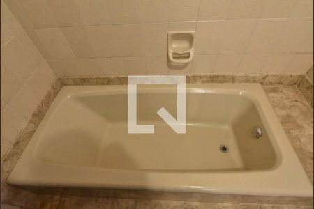 Apartamento para alugar com 314m², 3 quartos e 2 vagasBanheiro Suíte 01