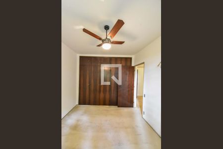 Apartamento para alugar com 314m², 3 quartos e 2 vagasQuarto 02