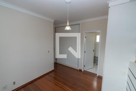 Apartamento para alugar com 184m², 4 quartos e 3 vagasSuíte 1
