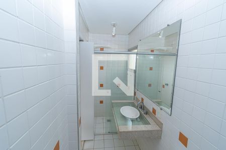 Apartamento para alugar com 184m², 4 quartos e 3 vagasBanheiro da Suíte 2