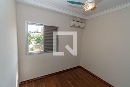 Apartamento para alugar com 184m², 4 quartos e 3 vagasQuarto 2