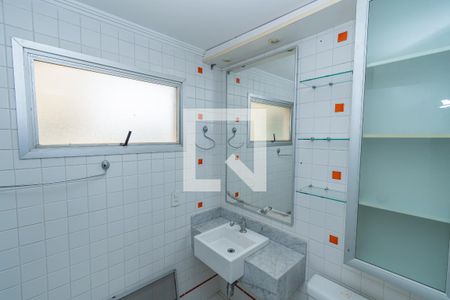 Apartamento para alugar com 184m², 4 quartos e 3 vagasBanheiro da Suíte 1