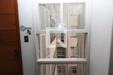 Vista da Sala de apartamento à venda com 3 quartos, 77m² em Santo Antônio, Porto Alegre