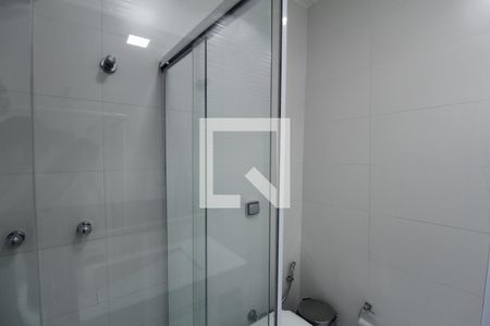 Casa à venda com 230m², 4 quartos e 2 vagasBanheiro Social