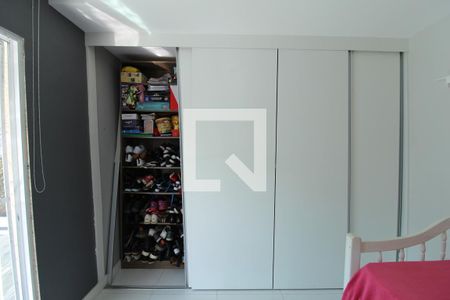 Casa à venda com 230m², 4 quartos e 2 vagasQuarto 2