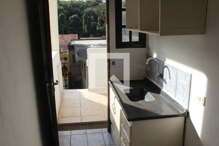 Cozinha de casa para alugar com 1 quarto, 50m² em Jardim do Engenho, Cotia