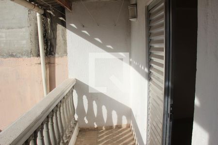 Sacada de casa para alugar com 1 quarto, 50m² em Jardim do Engenho, Cotia