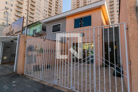 Casa à venda com 125m², 3 quartos e 2 vagasFachada
