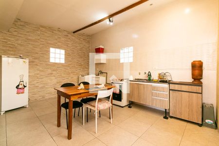 Casa à venda com 125m², 3 quartos e 2 vagasCozinha / Área de Serviço / Espaço Gourmet