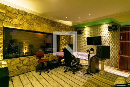 Casa à venda com 125m², 3 quartos e 2 vagasEstudio 1