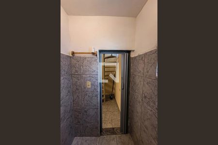 Banheiro de casa à venda com 1 quarto, 60m² em Jardim Maria Estela, São Paulo