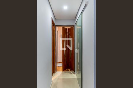 Apartamento à venda com 90m², 3 quartos e 2 vagas Apartamento à venda com 90m², 3 quartos e 2 vagasBanheiro Corredor