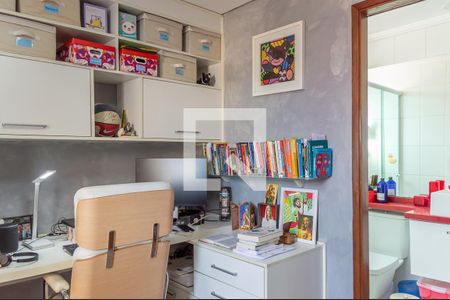 Apartamento à venda com 90m², 3 quartos e 2 vagas Apartamento à venda com 90m², 3 quartos e 2 vagasQuarto Suíte