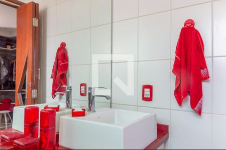 Apartamento à venda com 90m², 3 quartos e 2 vagas Apartamento à venda com 90m², 3 quartos e 2 vagasBanheiro da Suíte