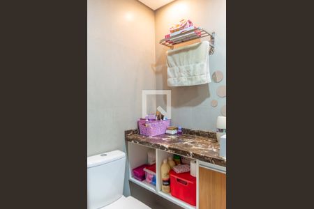 Apartamento à venda com 90m², 3 quartos e 2 vagas Apartamento à venda com 90m², 3 quartos e 2 vagasBanheiro