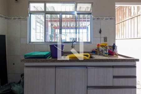 Casa à venda com 200m², 3 quartos e 2 vagas Casa à venda com 200m², 3 quartos e 2 vagasCozinha 2