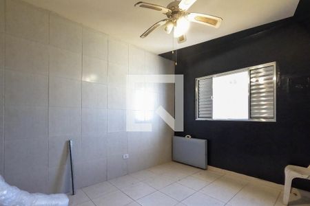 Casa à venda com 200m², 3 quartos e 2 vagas Casa à venda com 200m², 3 quartos e 2 vagasQuarto 2