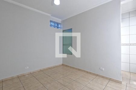 Casa à venda com 200m², 3 quartos e 2 vagas Casa à venda com 200m², 3 quartos e 2 vagasSuíte