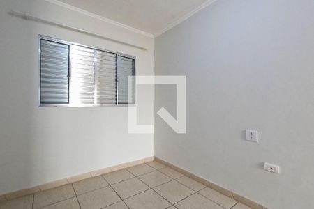 Casa à venda com 200m², 3 quartos e 2 vagas Casa à venda com 200m², 3 quartos e 2 vagasQuarto 1