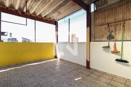 Casa à venda com 200m², 3 quartos e 2 vagas Casa à venda com 200m², 3 quartos e 2 vagasÁrea de Serviço 2