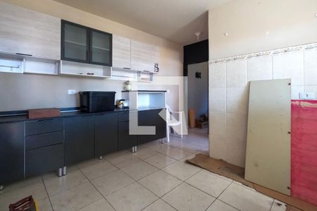 Casa à venda com 200m², 3 quartos e 2 vagas Casa à venda com 200m², 3 quartos e 2 vagasCozinha 2