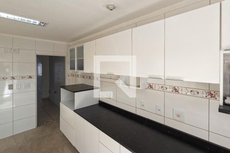 Casa à venda com 200m², 3 quartos e 2 vagas Casa à venda com 200m², 3 quartos e 2 vagasCozinha 1