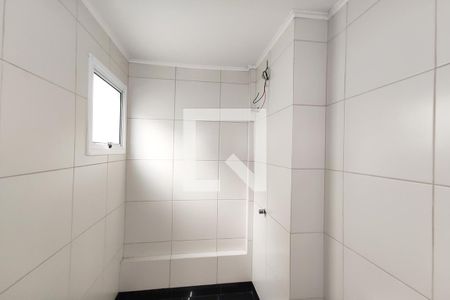 Banheiro de apartamento à venda com 1 quarto, 41m² em Scharlau, São Leopoldo