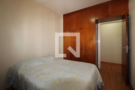 Quarto 1 de apartamento à venda com 2 quartos, 80m² em Centro, Campinas