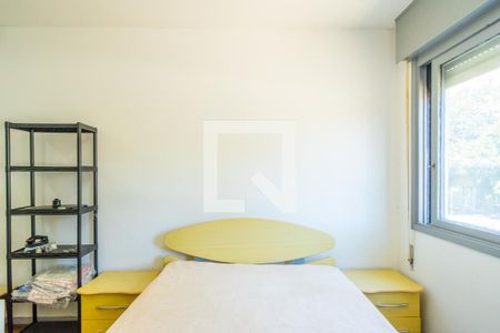 Sala/Quarto de apartamento à venda com 1 quarto, 25m² em Partenon, Porto Alegre
