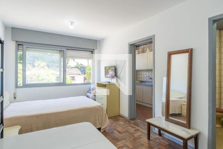 Sala/Quarto de apartamento à venda com 1 quarto, 25m² em Partenon, Porto Alegre