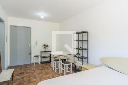 Sala/Quarto de apartamento à venda com 1 quarto, 25m² em Partenon, Porto Alegre